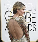 01-08-74thGoldenGlobeAwards-Arrivals-024.jpg