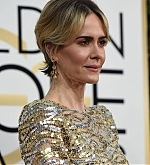 01-08-74thGoldenGlobeAwards-Arrivals-047.jpg