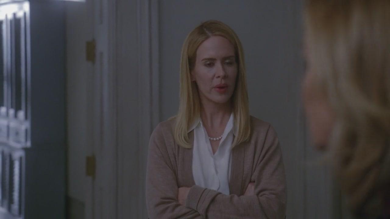 SPD-AHS-S03-E01-0195.jpg