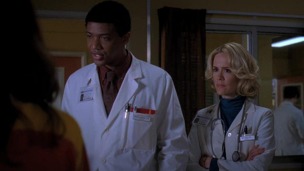 SPD-GREYSANATOMYS06E15-0102.jpg