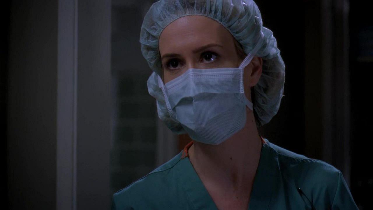 SPD-GREYSANATOMYS06E15-0303.jpg